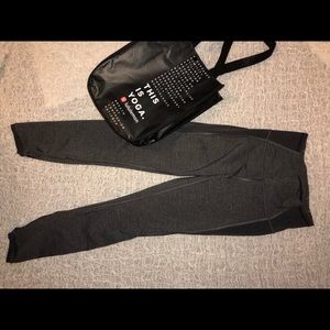 Gray lululemon leggings.. never worn!!